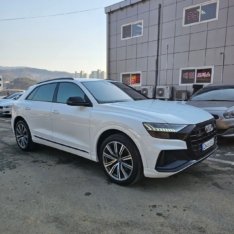 AUDI Q8 55 TFSI QUATRO