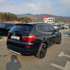 BMW X3 (F25)